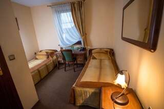 Курортные отели Resort Jura Крочице Двухместный номер эконом-класса с 2 отдельными кроватями-17